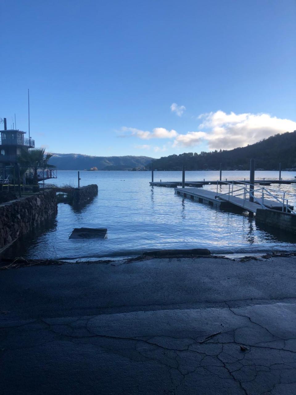 Clear Lake Vista Resort Kelseyville Exterior photo